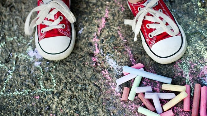 toddler red shoes chalk sidewalk-1-1