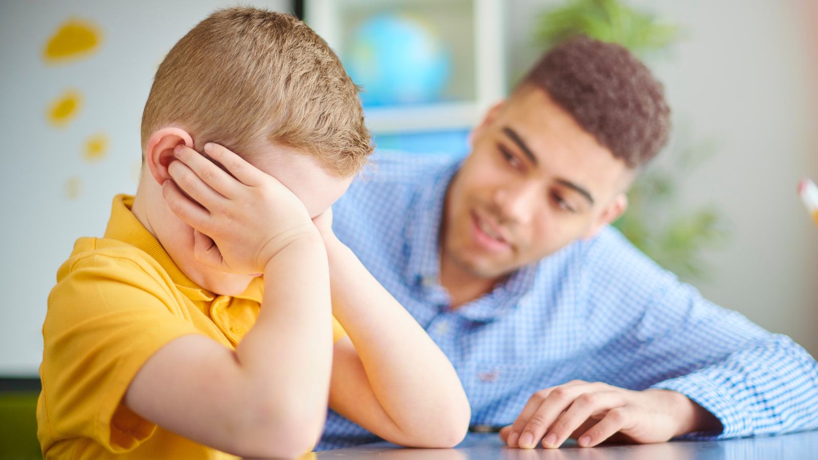 A Teacher’s Guide to Responding to Challenging Behavior in Young Children